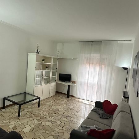 Orchidea Apartment Lecco Exteriör bild